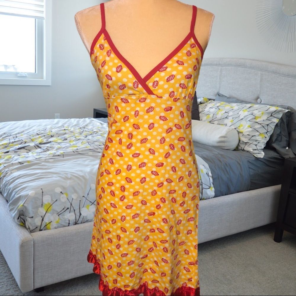 Kati fashion nighty nwt